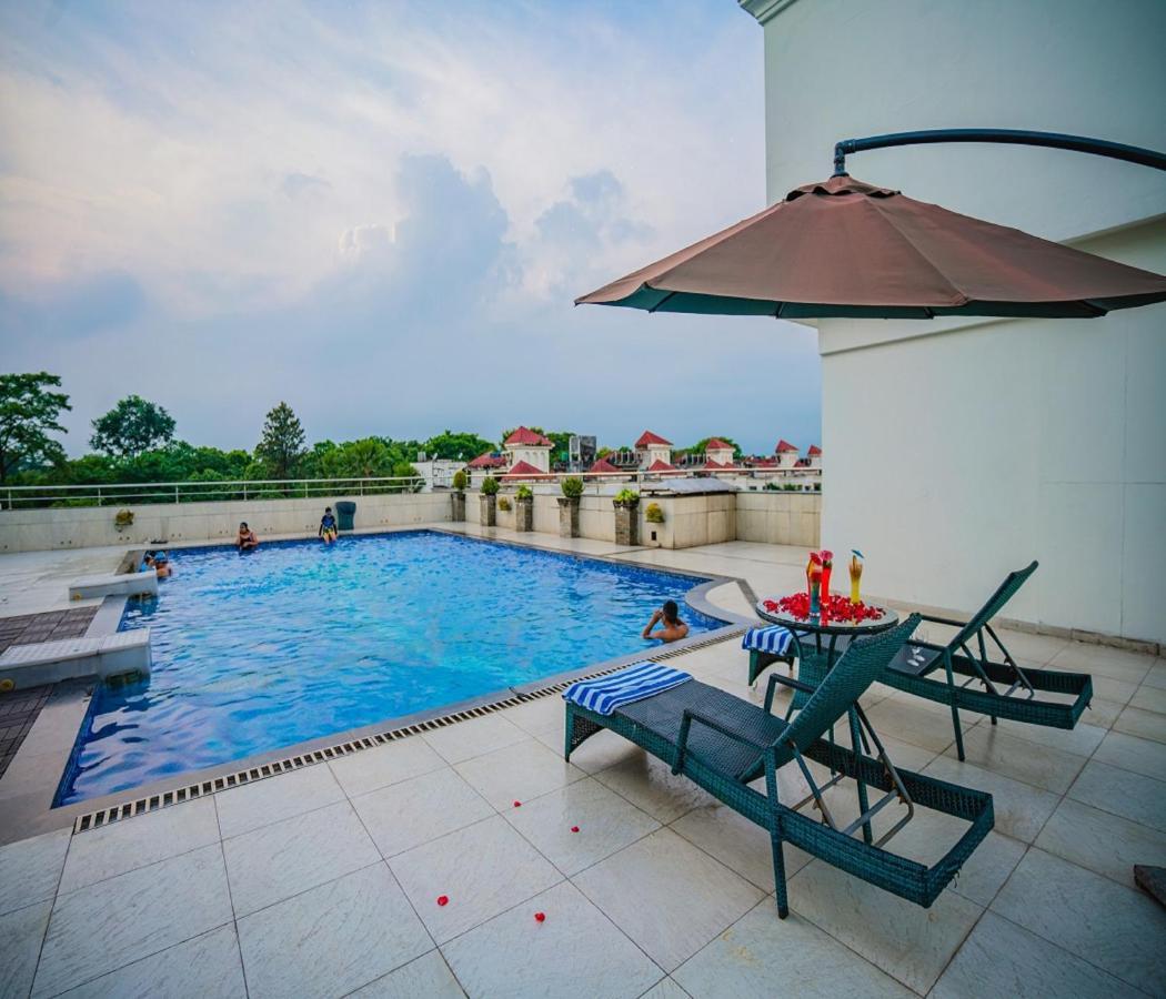 Barsana Hotel & Resort Siliguri Exteriér fotografie